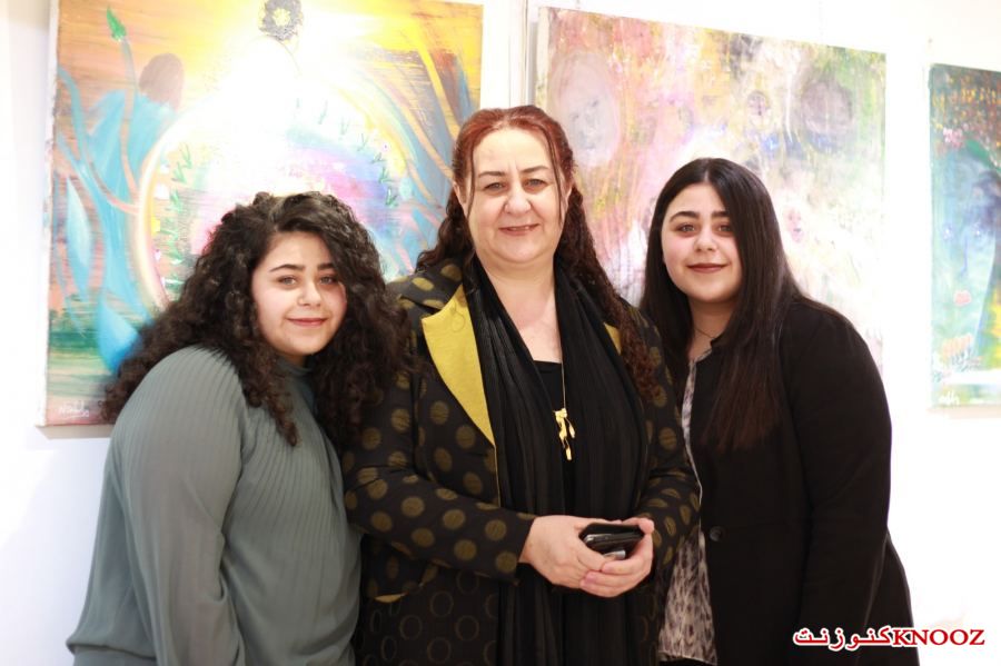 جاليري زركشي سخنين تستضيف معرض نرجسة بروح شرقية للفنانة نايفة اسعد بدر